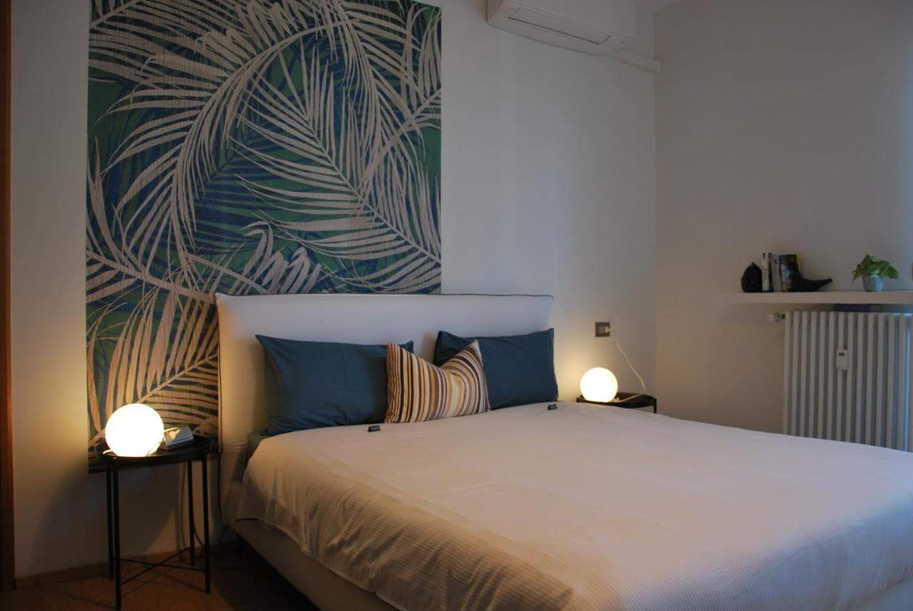 Suite 51 Appartamento Con Terrazzo A 50 Mt Dal Lago - Private Parking (Adults Only) Arona Bagian luar foto