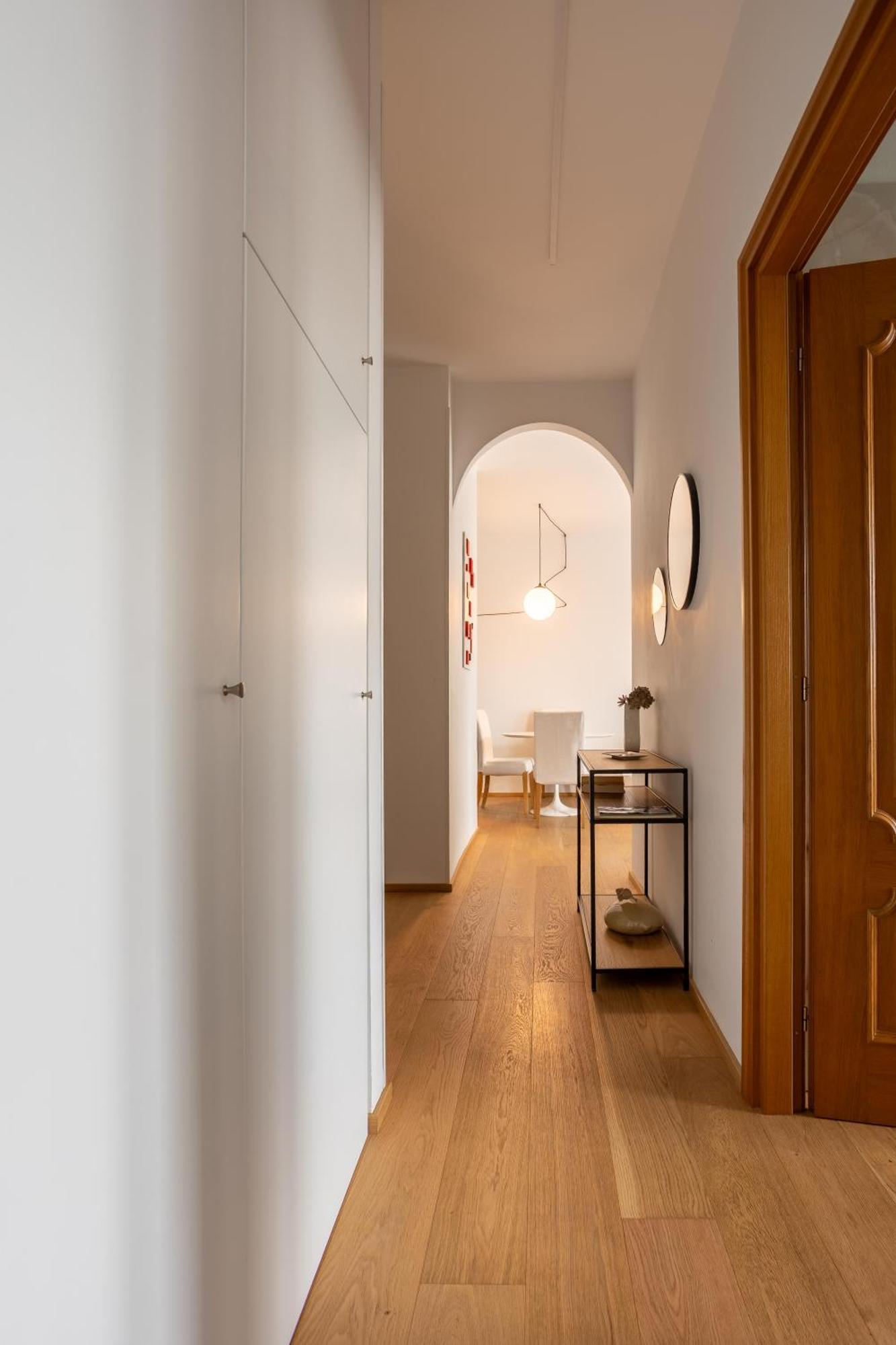 Suite 51 Appartamento Con Terrazzo A 50 Mt Dal Lago - Private Parking (Adults Only) Arona Bagian luar foto